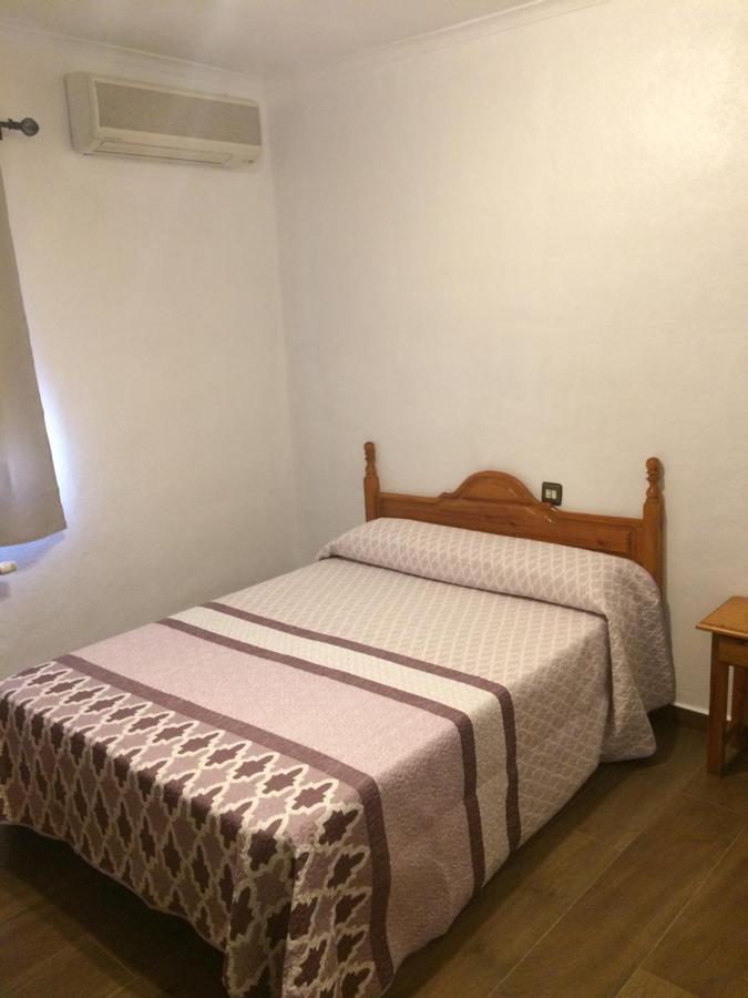 Hotel El Cruce Hornos Extérieur photo