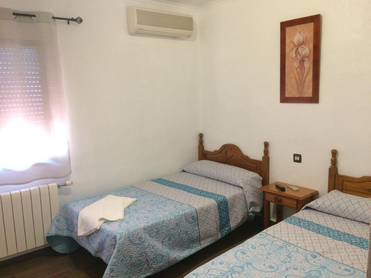 Hotel El Cruce Hornos Extérieur photo